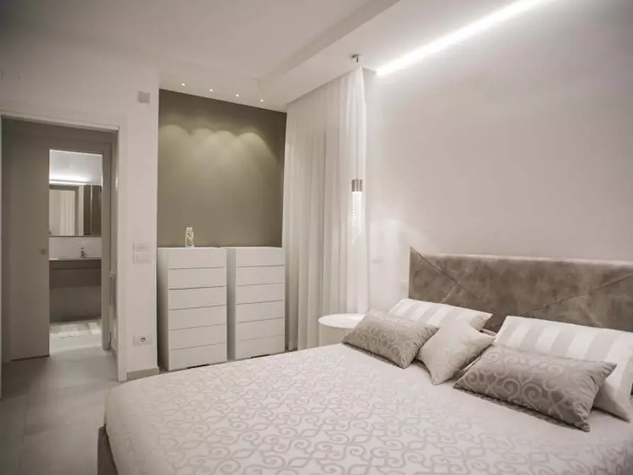 Immagine 3 di Appartamento in vendita  in VIA I. NIEVO a Noale