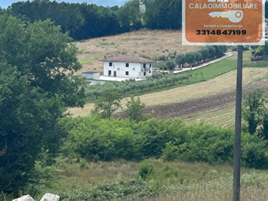 Immagine 7 di Villa in vendita  a Cassino