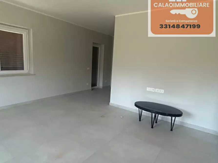 Immagine 8 di Villa in vendita  a Cassino