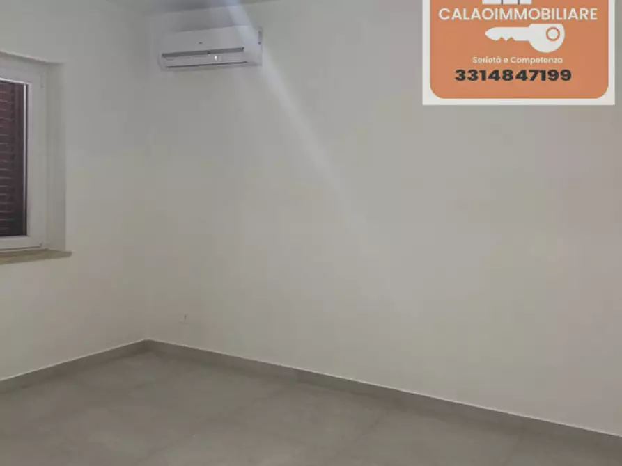 Immagine 13 di Villa in vendita  a Cassino