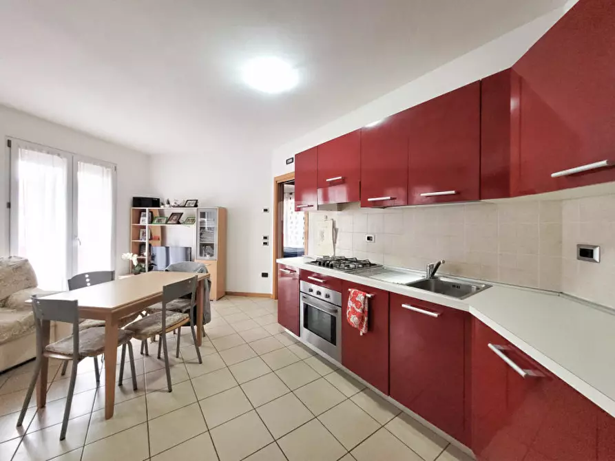 Immagine 1 di Appartamento in vendita  a Arco