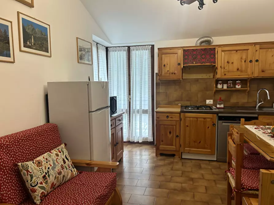 Immagine 11 di Appartamento in vendita  in via passo buole a Bosco Chiesanuova