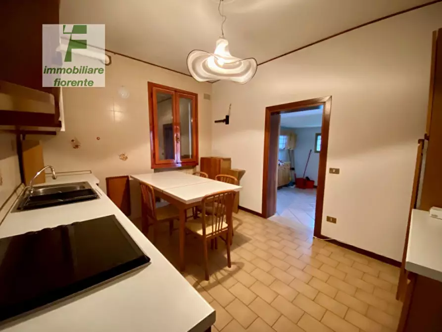 Immagine 2 di Casa indipendente in vendita  in VIA BRAGNI a Cadoneghe