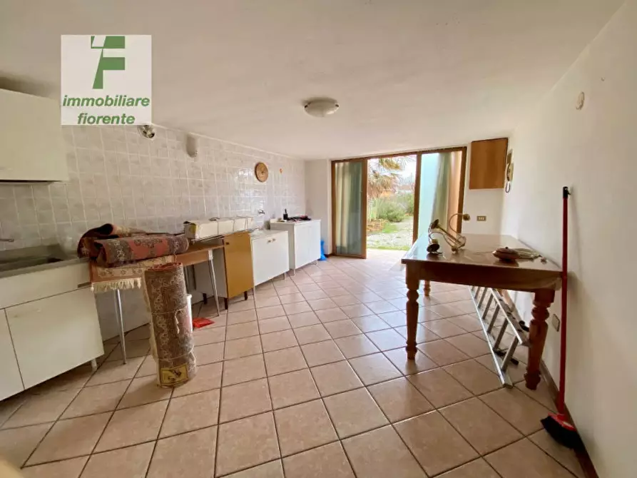 Immagine 3 di Casa indipendente in vendita  in VIA BRAGNI a Cadoneghe