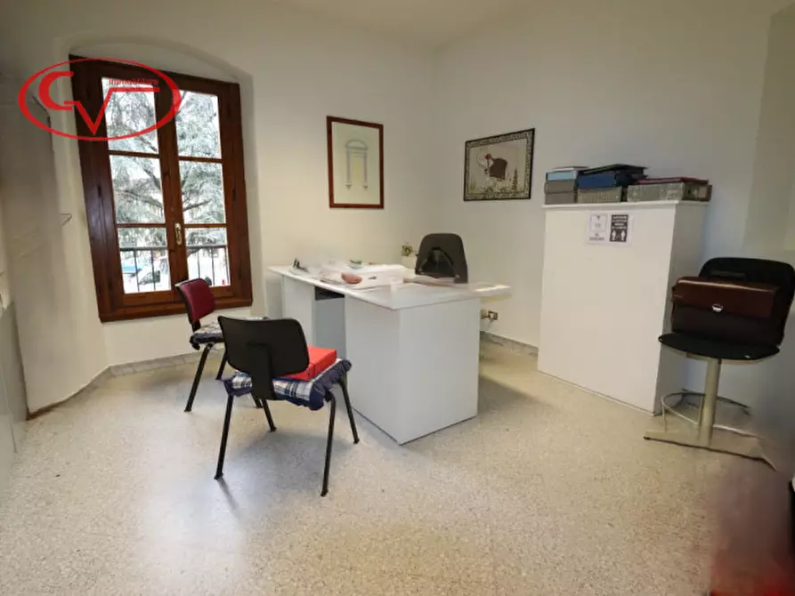 Immagine 2 di Ufficio in vendita  in Piazza della Repubblica a Montevarchi