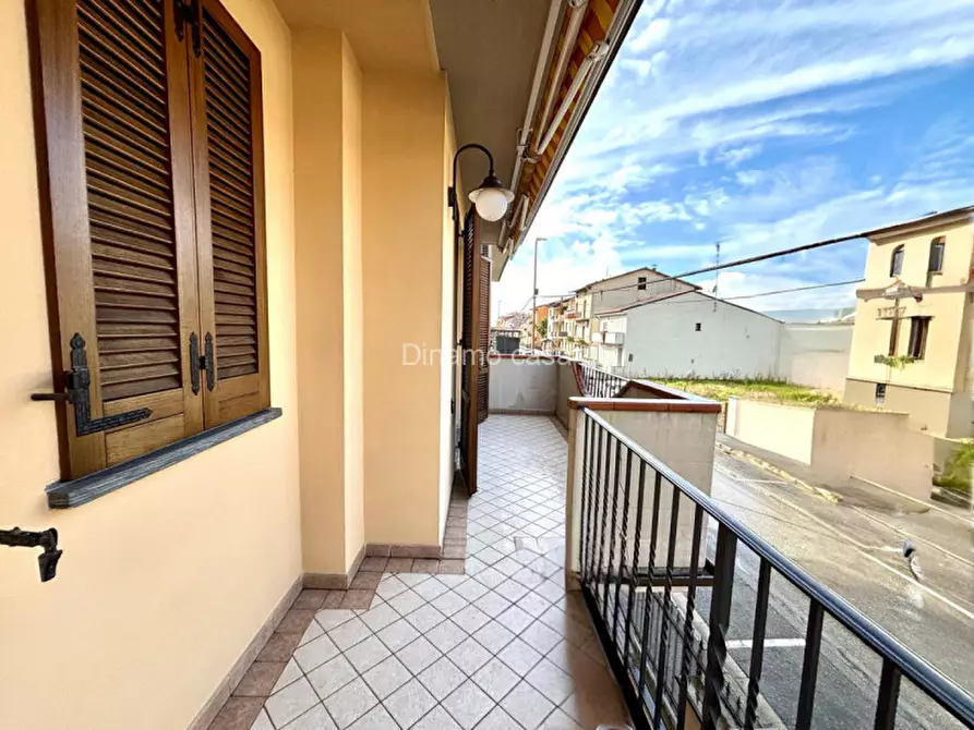 Immagine 20 di Villetta a schiera in vendita  in via Senio a Prato