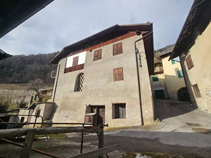 Immagine 8 di Casa indipendente in vendita  in Via Della Camocina a Commezzadura