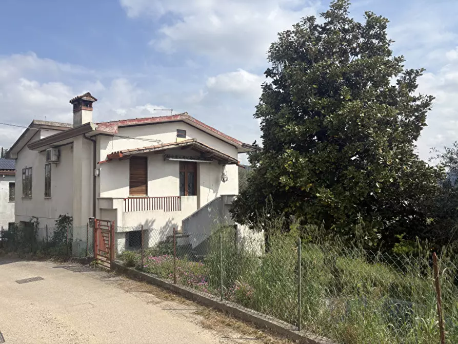 Immagine 2 di Casa indipendente in vendita  in via Toti a Galzignano Terme
