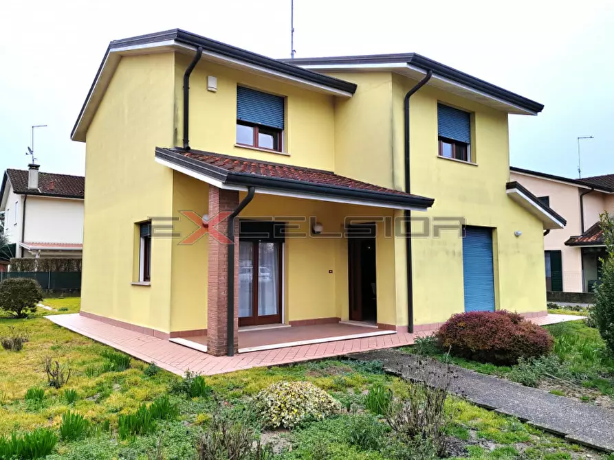 Immagine 15 di Villa in vendita  in Via G. Matteotti n.20 bis - Cavarzere (VE) a Pettorazza Grimani