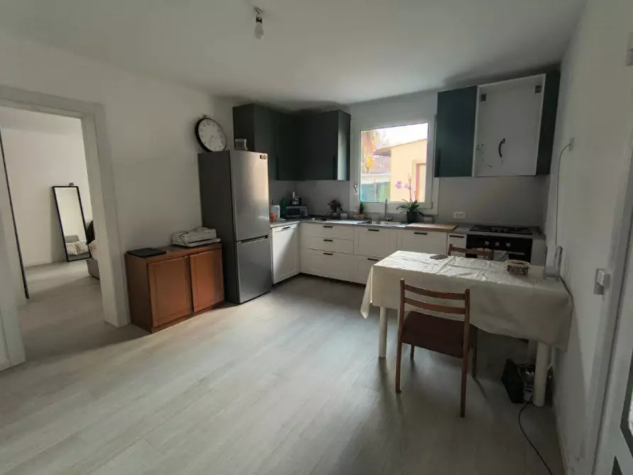Immagine 3 di Casa bifamiliare in vendita  in Via Torino a Albignasego