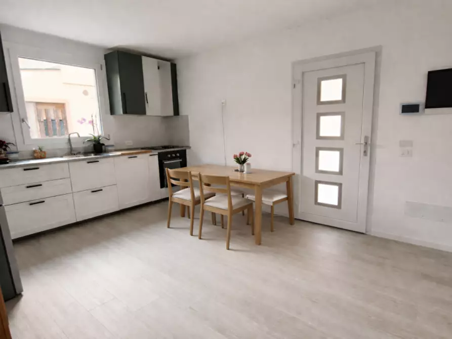 Immagine 4 di Casa bifamiliare in vendita  in Via Torino a Albignasego