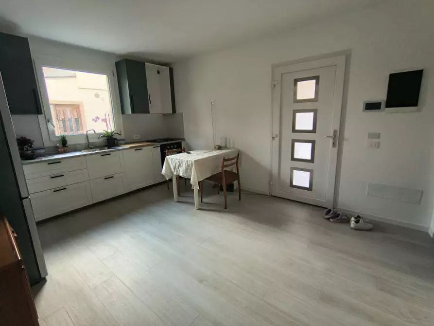 Immagine 5 di Casa bifamiliare in vendita  in Via Torino a Albignasego