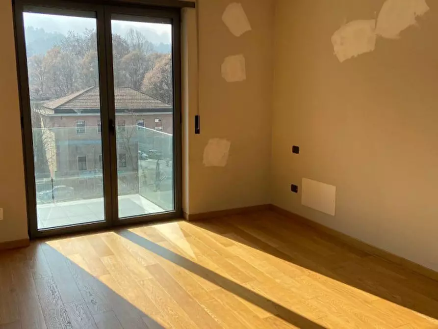 Immagine 10 di Appartamento in affitto  in Piazza Alberto Pasini a Torino