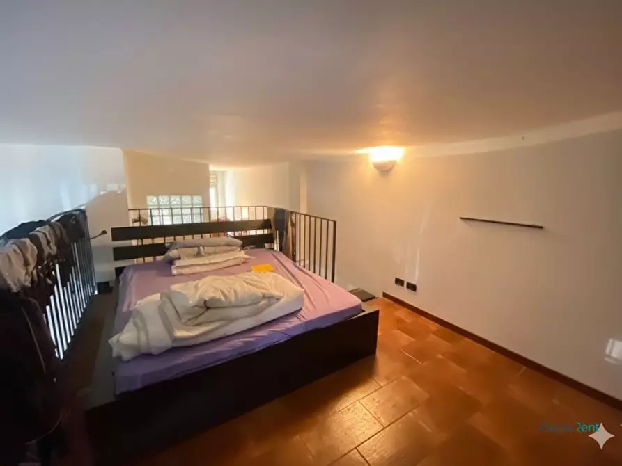 Immagine 24 di Camera in affitto  in Via Abano, 11 a Milano