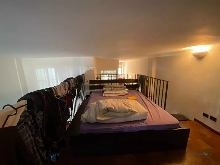 Immagine 25 di Camera in affitto  in Via Abano, 11 a Milano