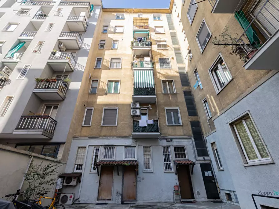 Immagine 30 di Appartamento in affitto  in Via Abano, 11 a Milano