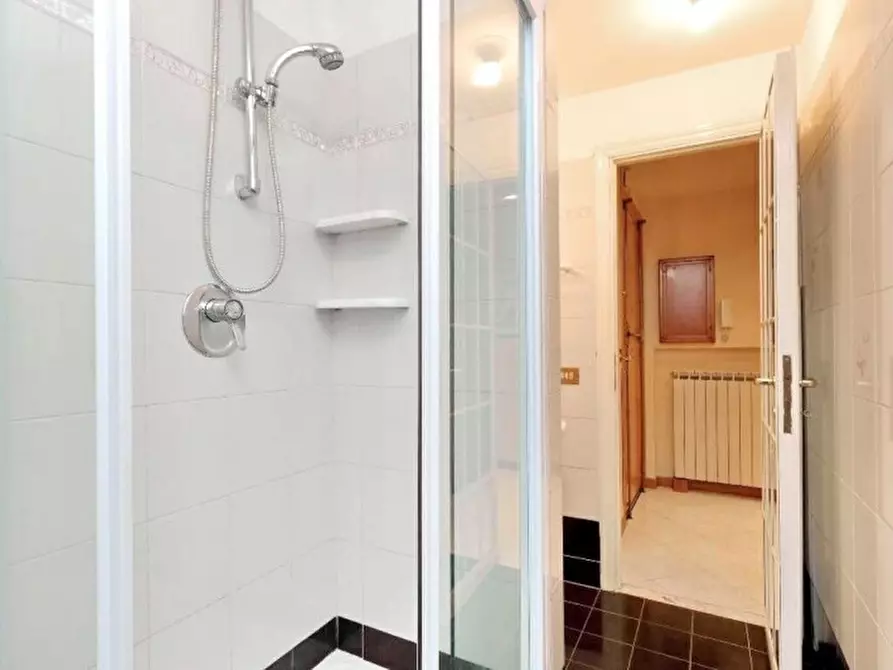 Immagine 4 di Appartamento in affitto  in Via Pompei, 3 a Roma