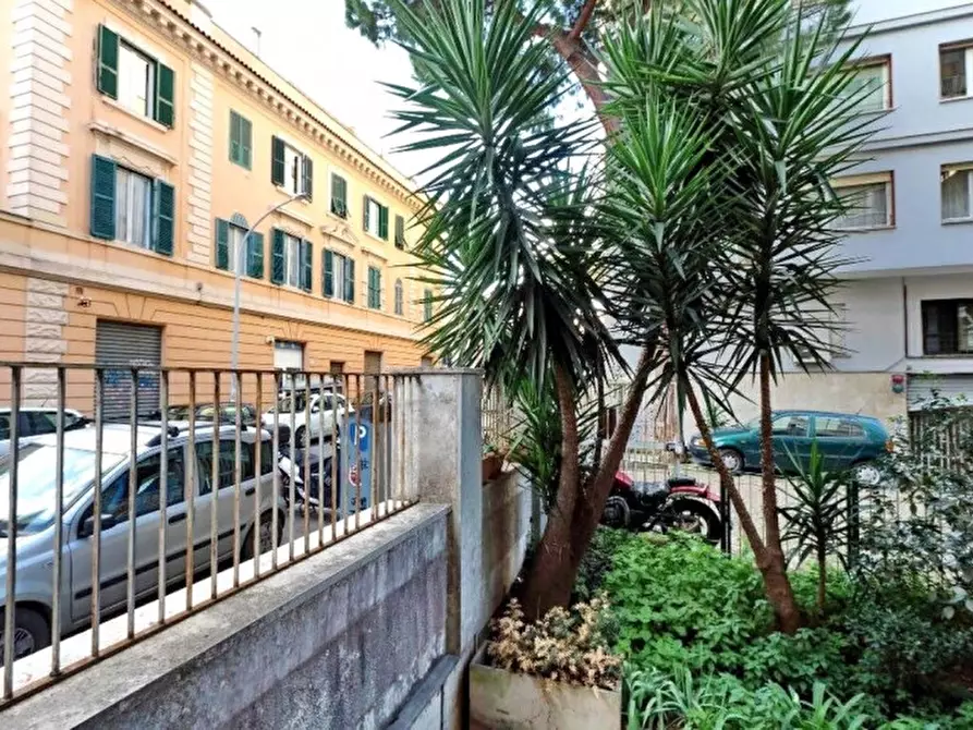 Immagine 7 di Appartamento in affitto  in Via Pompei, 3 a Roma