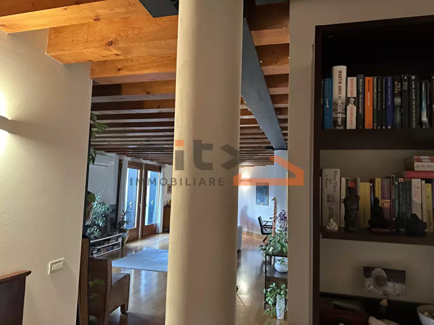 Immagine 6 di Appartamento in affitto  in Via Ferracina a Bassano Del Grappa