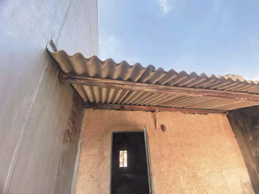 Immagine 10 di Negozio in vendita  in Via Paolo Cassar Scalia, 9 a Pachino