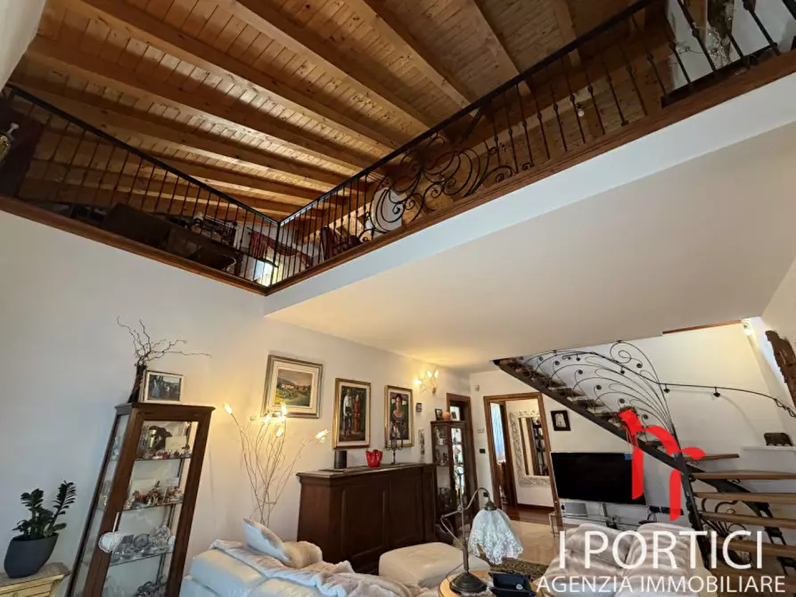 Immagine 7 di Casa bifamiliare in vendita  in Via Tiziano a Scorzè