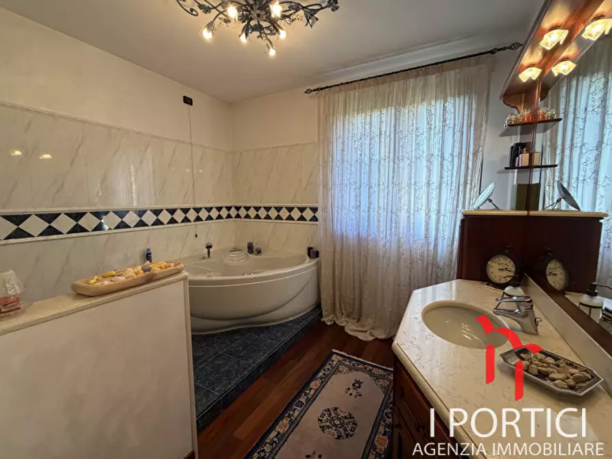 Immagine 15 di Casa bifamiliare in vendita  in Via Tiziano a Scorzè