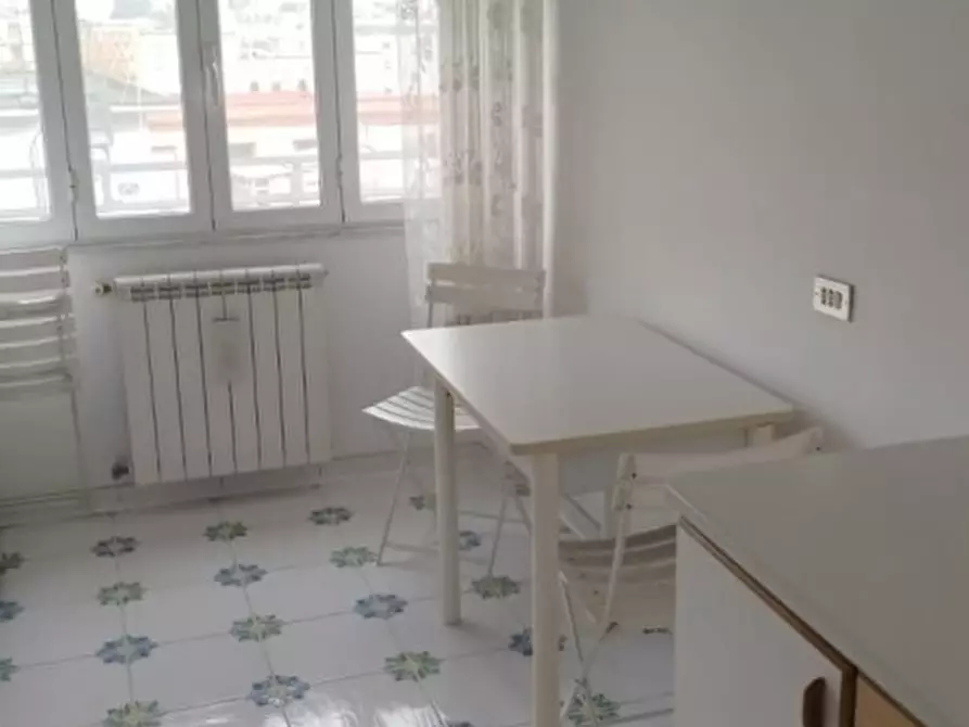 Immagine 20 di Appartamento in affitto  in Vico Trinità alla Cesaria 21 a Napoli