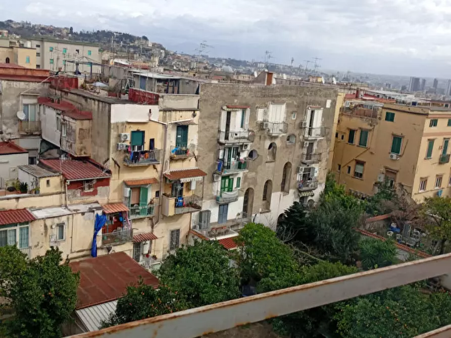 Immagine 41 di Appartamento in affitto  in Vico Trinità alla Cesaria 21 a Napoli
