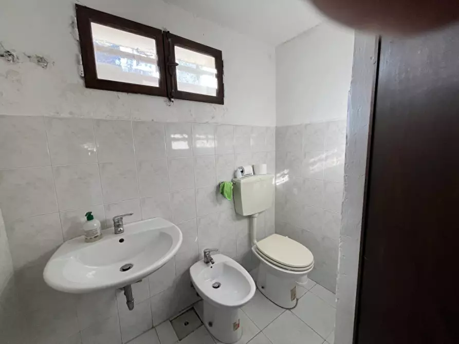 Immagine 5 di Garage in vendita  in Via Cesare Pavese a Bologna