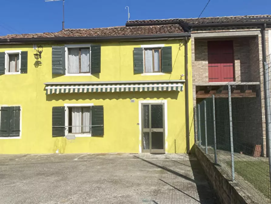 Immagine 3 di Villa in vendita  in Piove di Sacco Via Villa a Piove Di Sacco