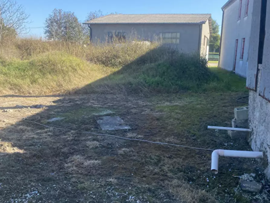 Immagine 9 di Villa in vendita  in Piove di Sacco Via Villa a Piove Di Sacco