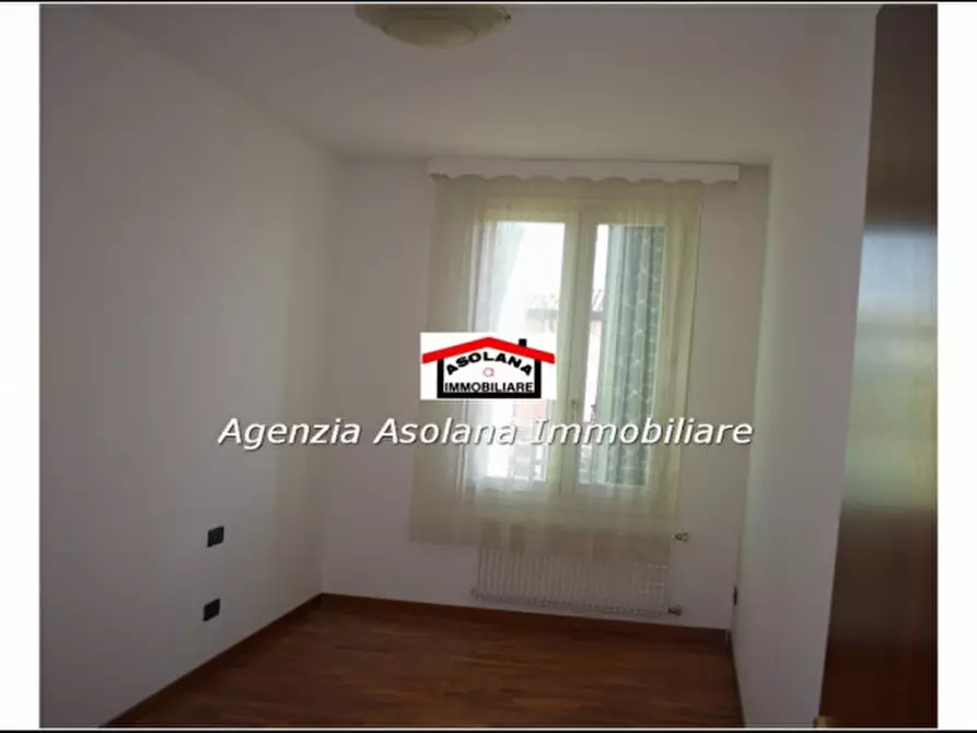 Immagine 6 di Appartamento in vendita  in via Fratta a Fonte