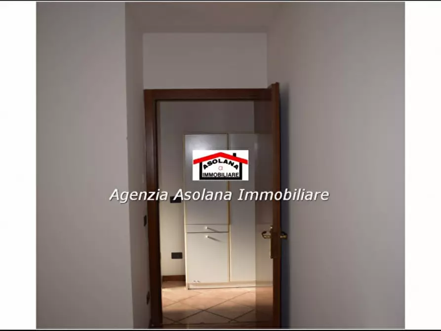 Immagine 11 di Appartamento in vendita  in via Fratta a Fonte