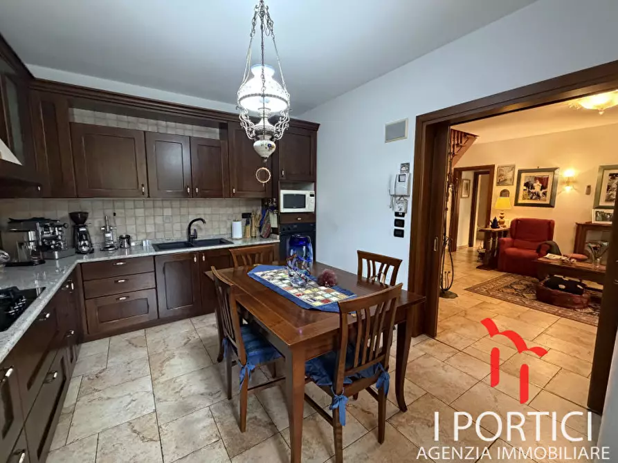 Immagine 8 di Casa bifamiliare in vendita  in Via Tiziano a Scorzè