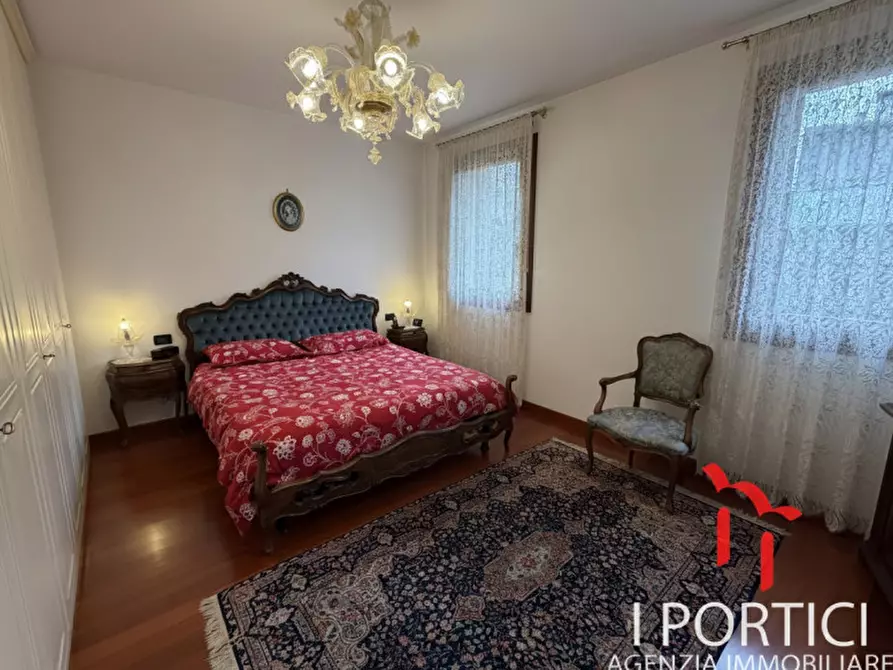 Immagine 14 di Casa bifamiliare in vendita  in Via Tiziano a Scorzè