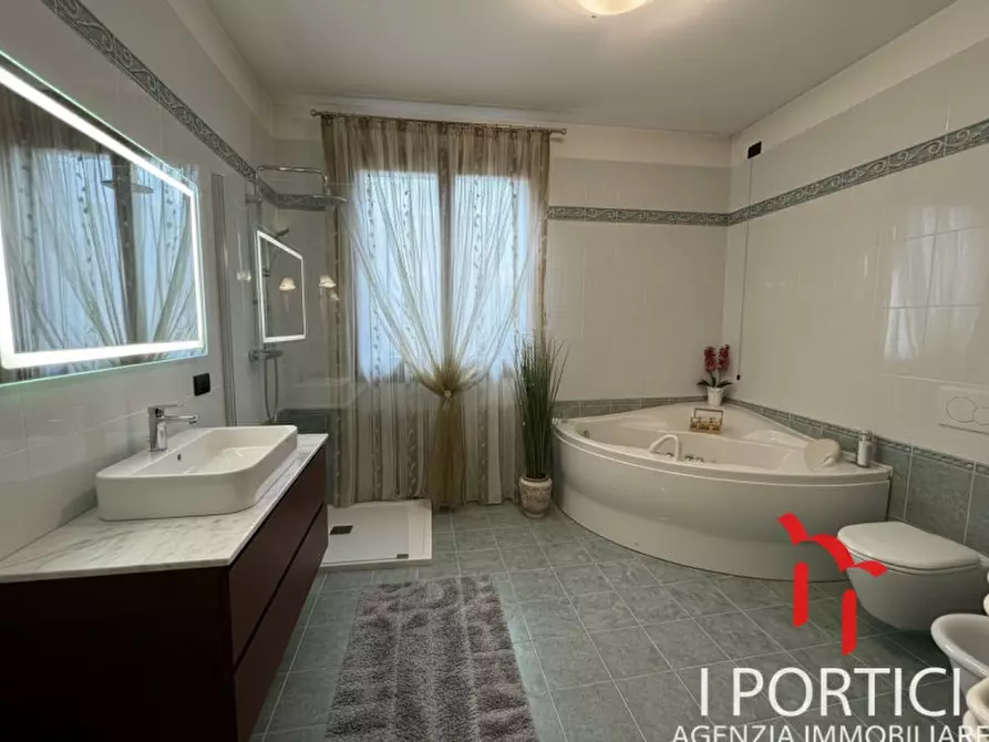 Immagine 17 di Casa bifamiliare in vendita  in Via Tiziano a Scorzè