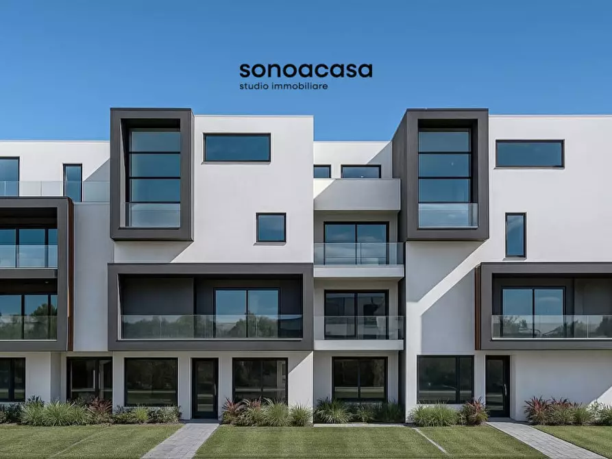 Immagine 1 di Appartamento in vendita  in via Litoranea, 186 a Mondolfo