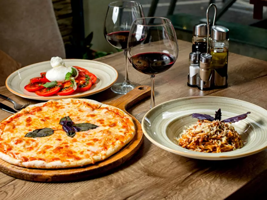 Immagine 6 di Attività commerciale in vendita  in Via Roma 33 a Villaverla