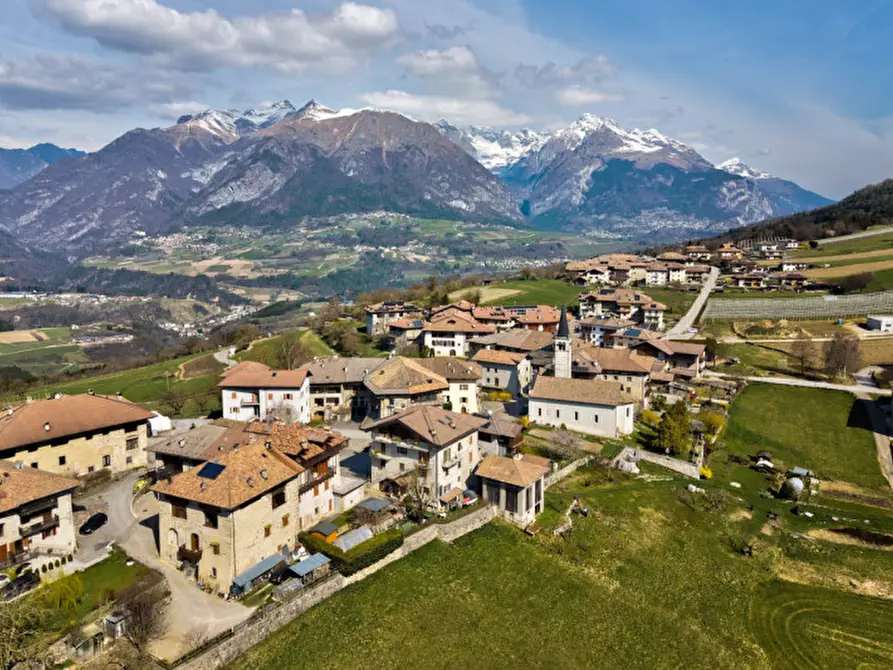 Immagine 2 di Casa indipendente in vendita  in Frazione Lundo a Comano Terme
