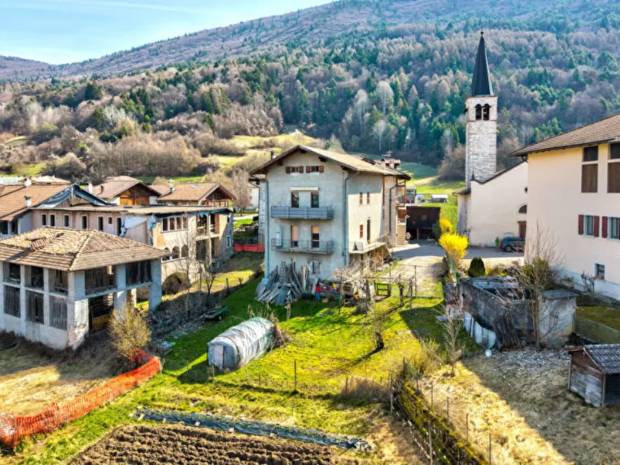 Immagine 3 di Casa indipendente in vendita  in Frazione Lundo a Comano Terme
