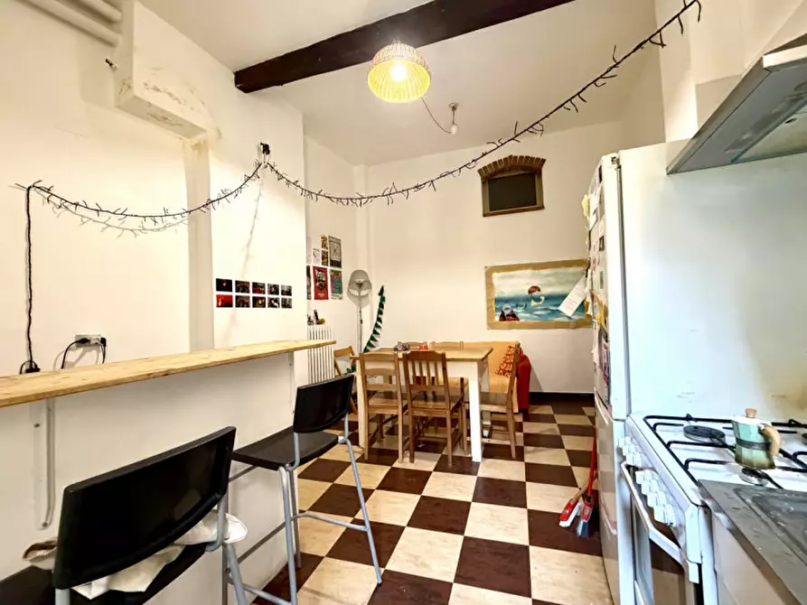 Immagine 7 di Appartamento in vendita  in pratello 23 a Bologna