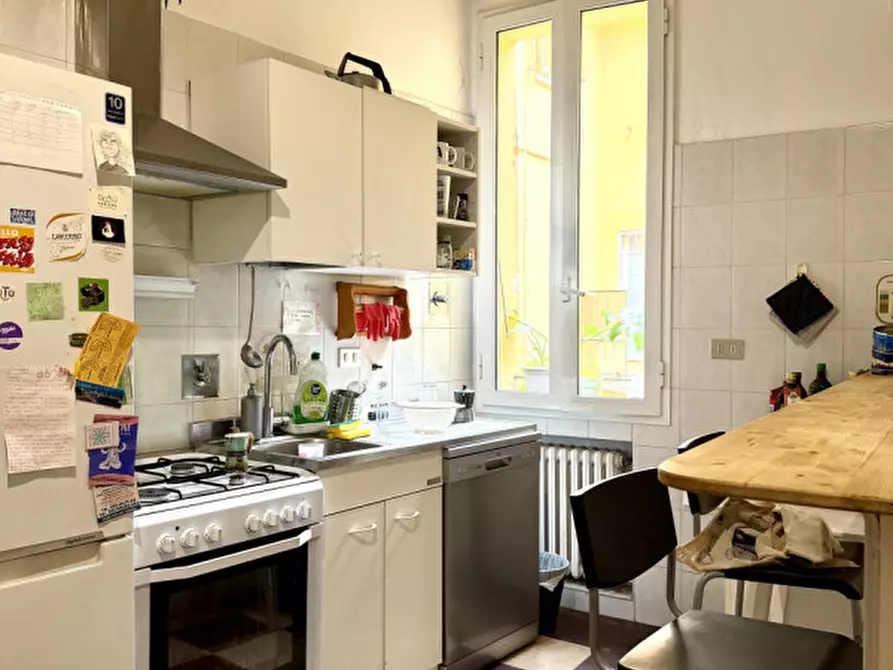 Immagine 12 di Appartamento in vendita  a Bologna