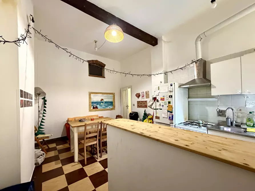 Immagine 10 di Appartamento in vendita  in pratello 23 a Bologna