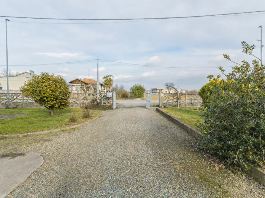 Immagine 21 di Casa indipendente in vendita  in via biella,128 a Brusnengo