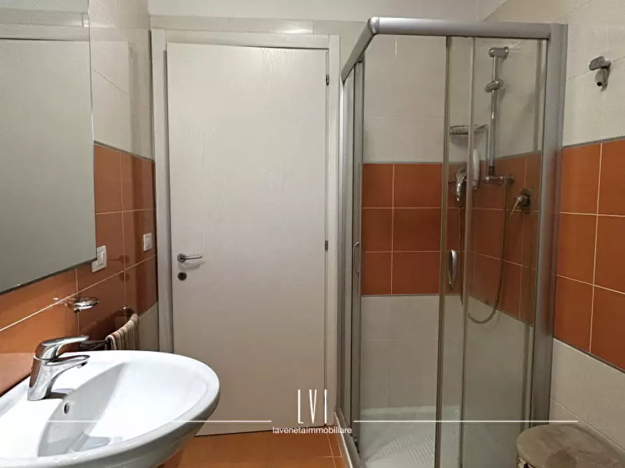 Immagine 17 di Appartamento in vendita  in Via Andrea Bafile 360 a Jesolo