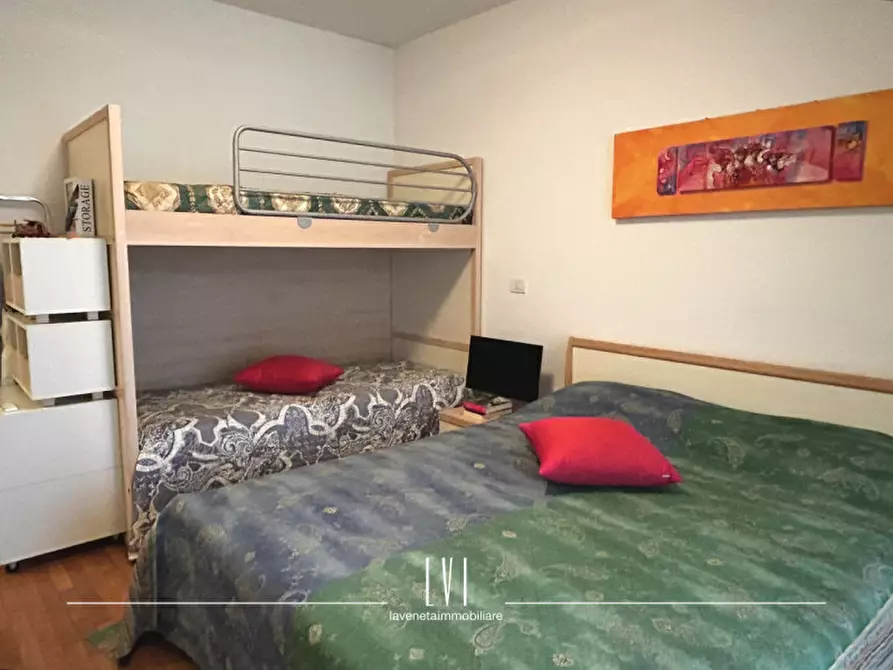 Immagine 21 di Appartamento in vendita  in Via Andrea Bafile 360 a Jesolo