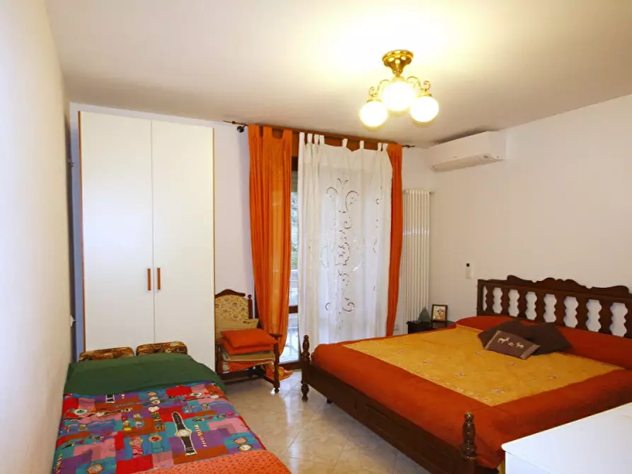 Immagine 16 di Appartamento in vendita  in viale Cesenatico a Riccione