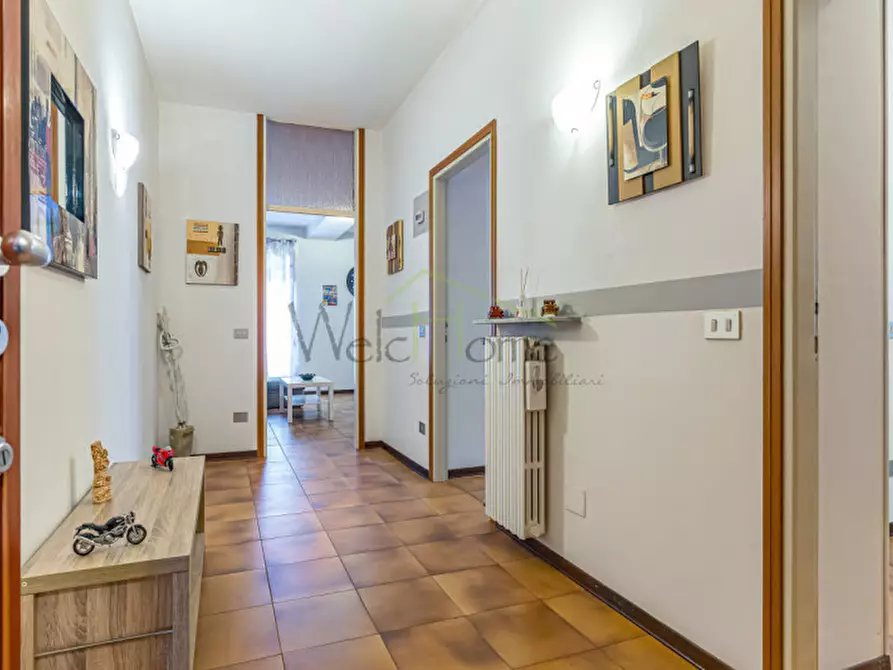 Immagine 2 di Appartamento in vendita  a Albese Con Cassano