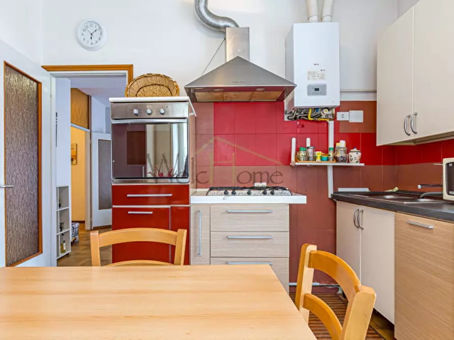 Immagine 9 di Appartamento in vendita  a Albese Con Cassano