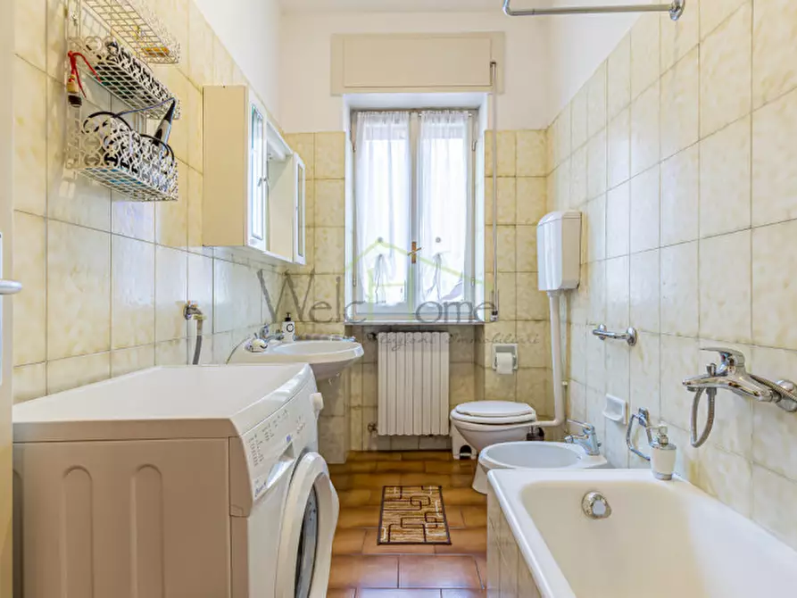 Immagine 17 di Appartamento in vendita  a Albese Con Cassano